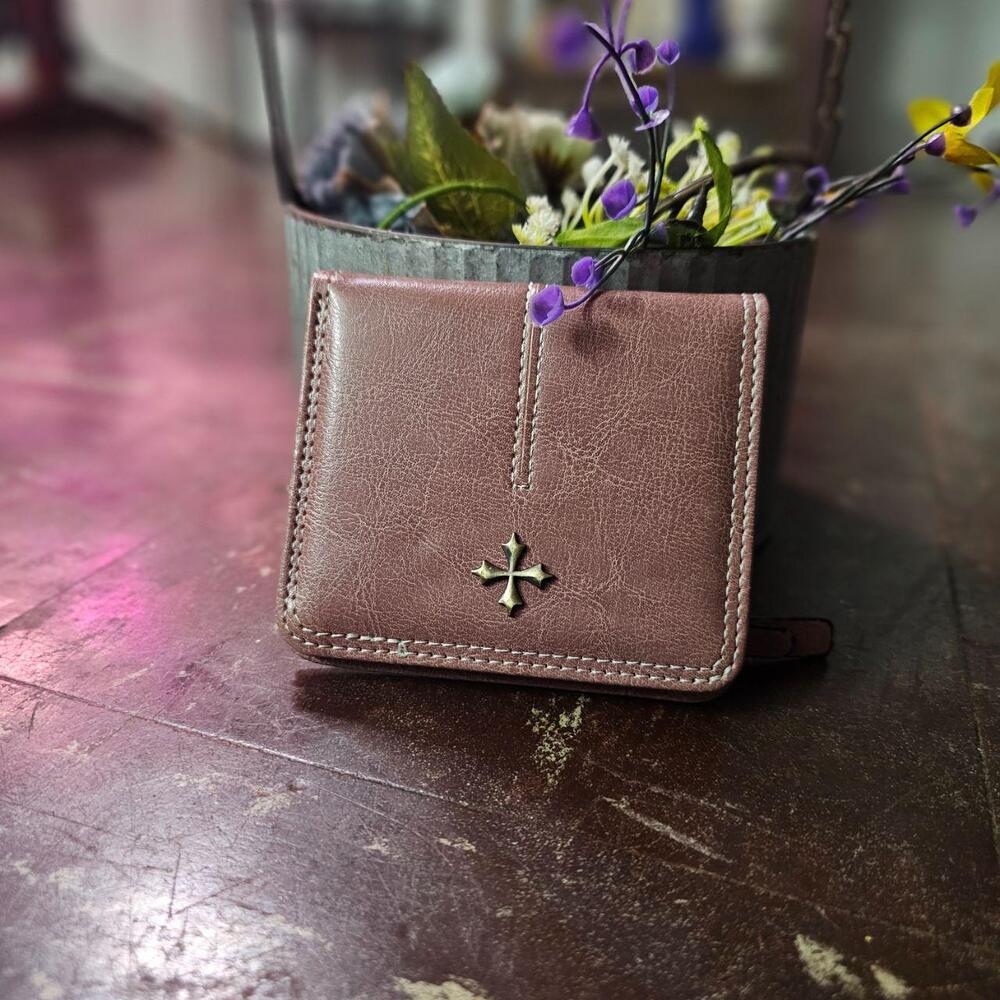 Bifold Wallet y2k Indie Zip Coin Pocket Vegan Leather Mauve Pink (4 in) ✨